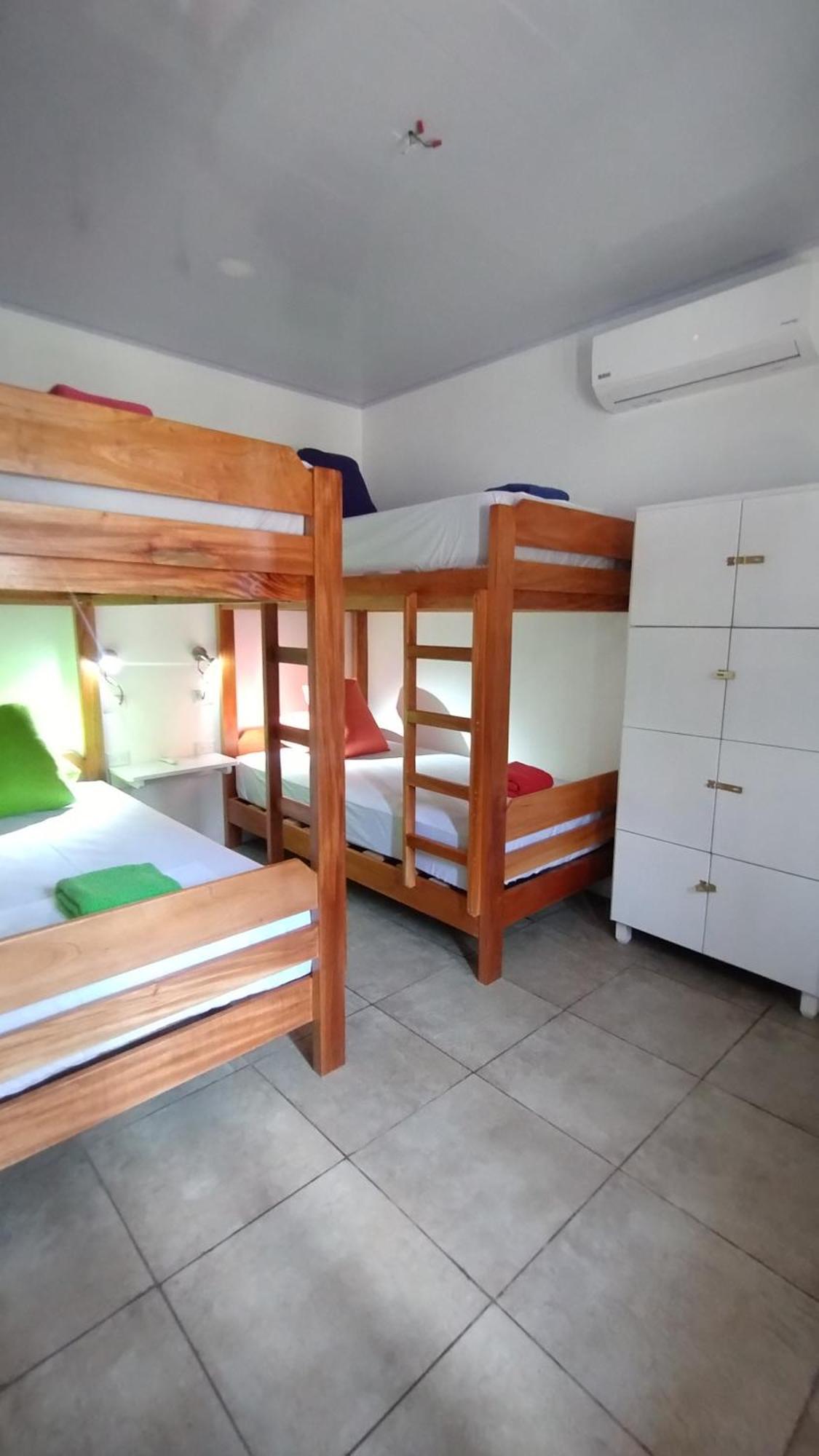 Casajungla Hostel Jaco Exterior photo